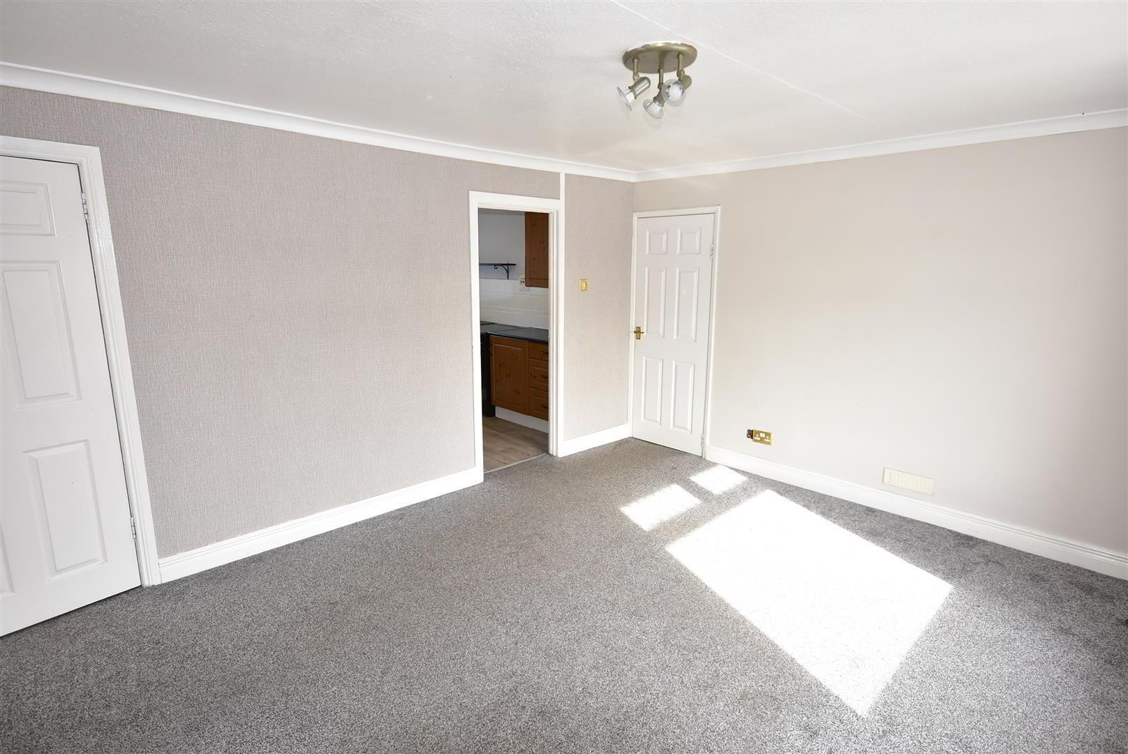 17b Greenpark Drive 9 of 21