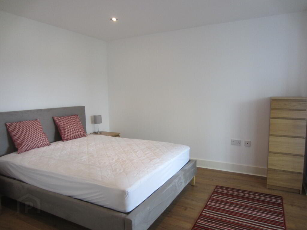 1 McEwan Square 8 of 11