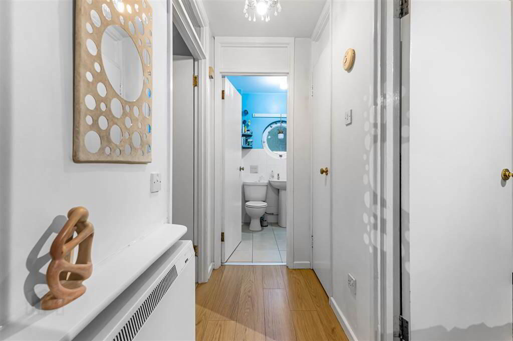 8 Ashburne Place 8 of 16