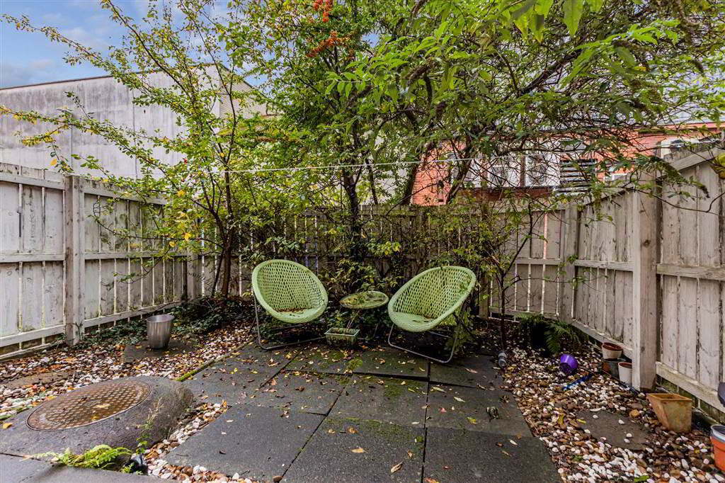 8 Ashburne Place 2 of 16