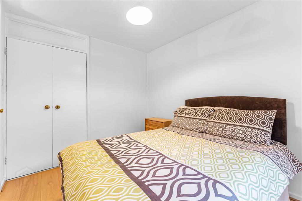 8 Ashburne Place 12 of 16