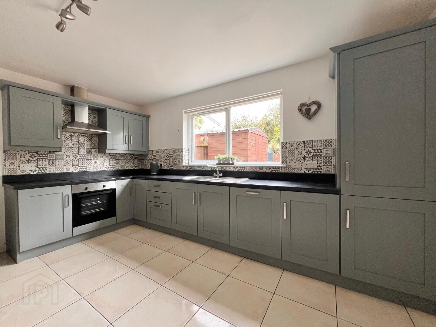 16 Cordarragh Heights 8 of 23