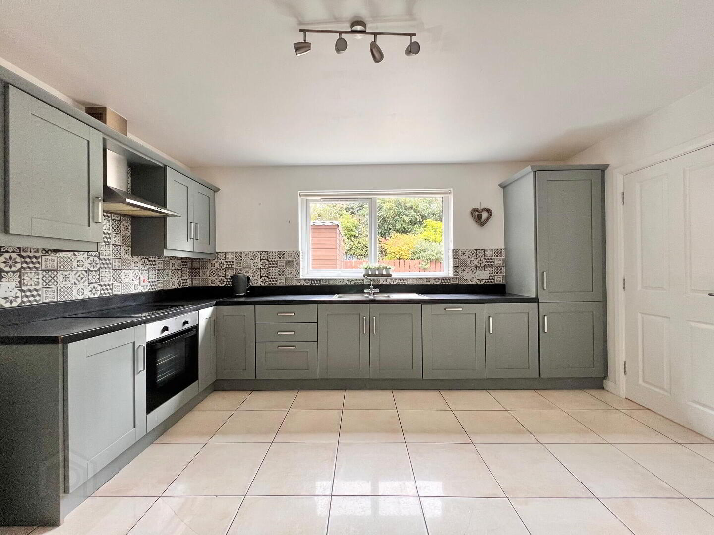 16 Cordarragh Heights 11 of 23
