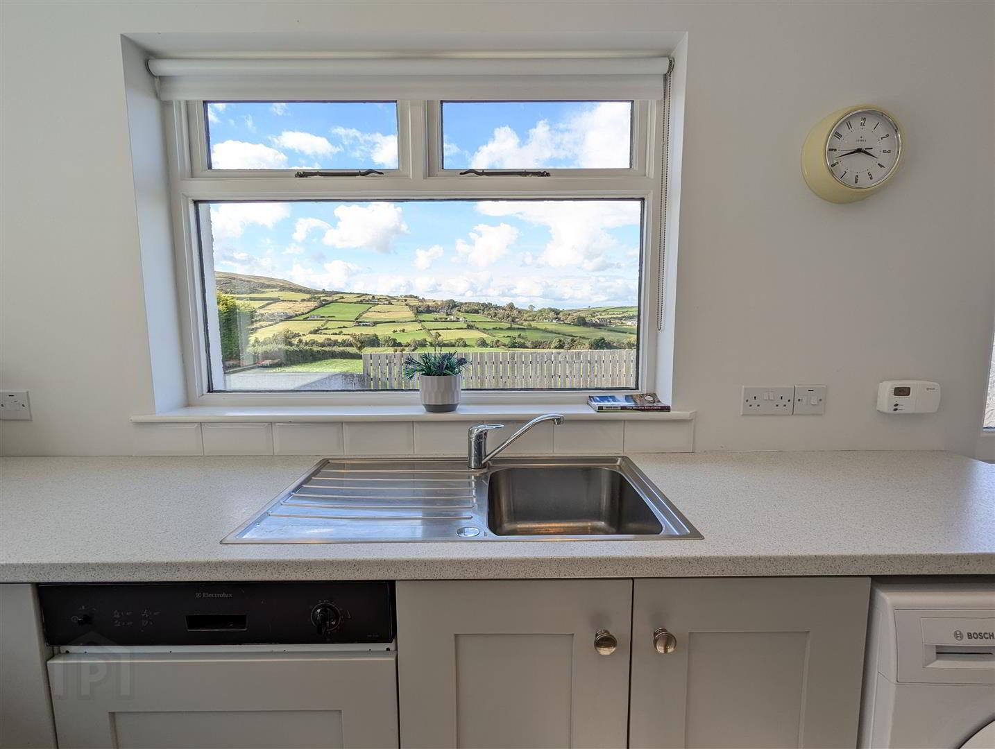 61 Leitrim Road 12 of 13
