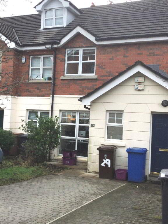 29 Ardenlee Crescent 1 of 8