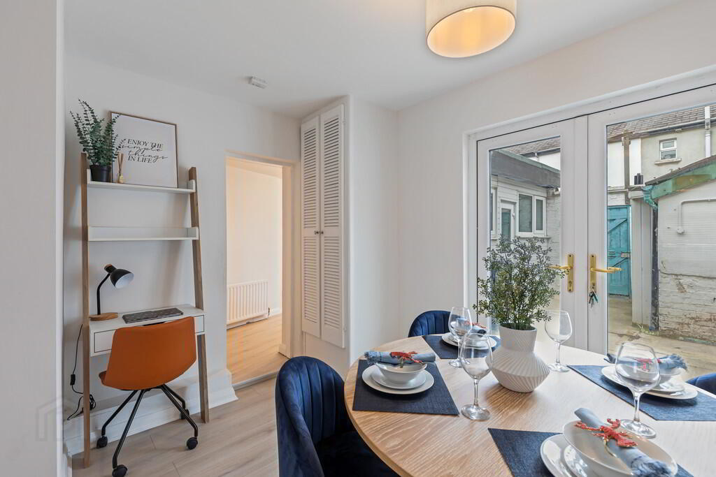 2 Heatherbell Street 6 of 20