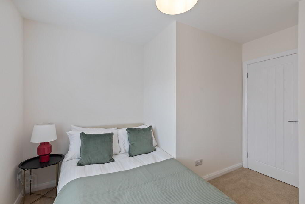2 Heatherbell Street 12 of 20