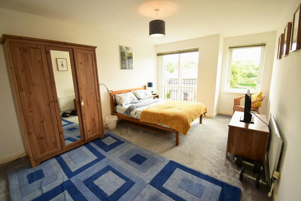21 Shandon Manor 7 of 10