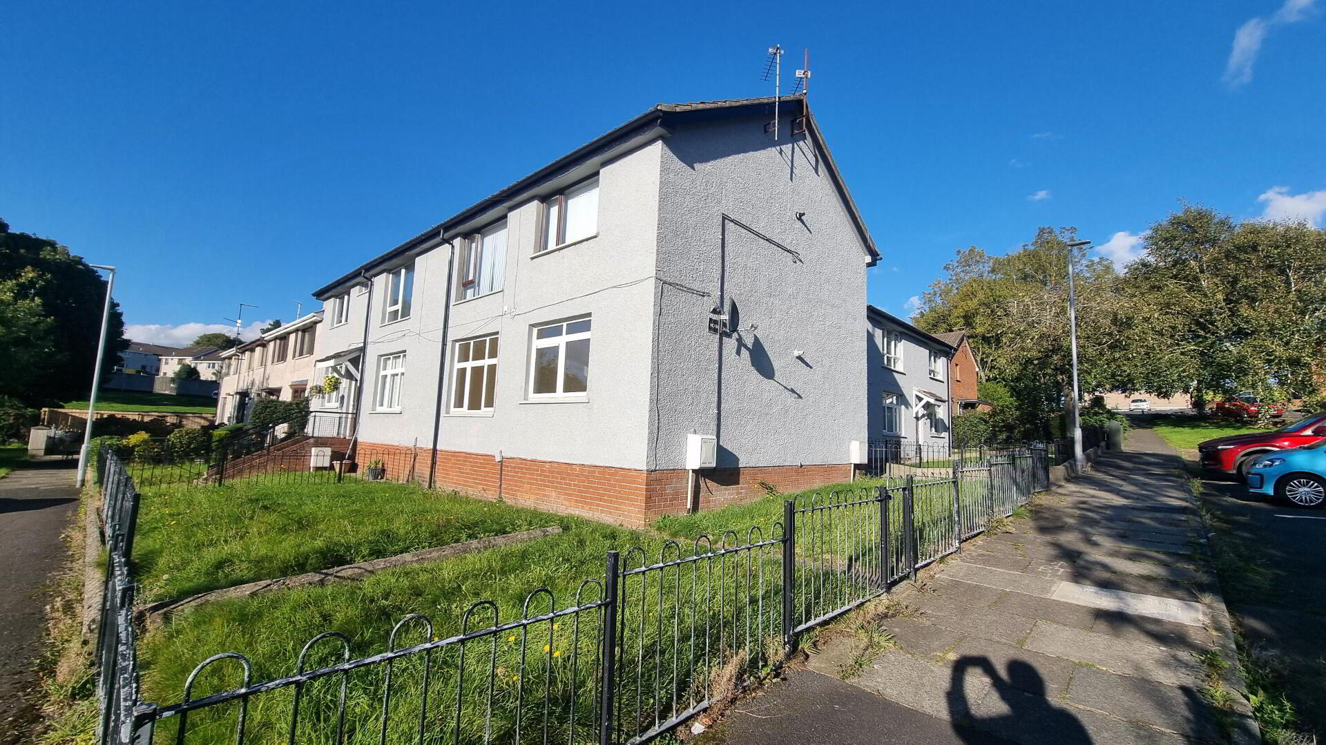 10b Iniscarn Park 1 of 12