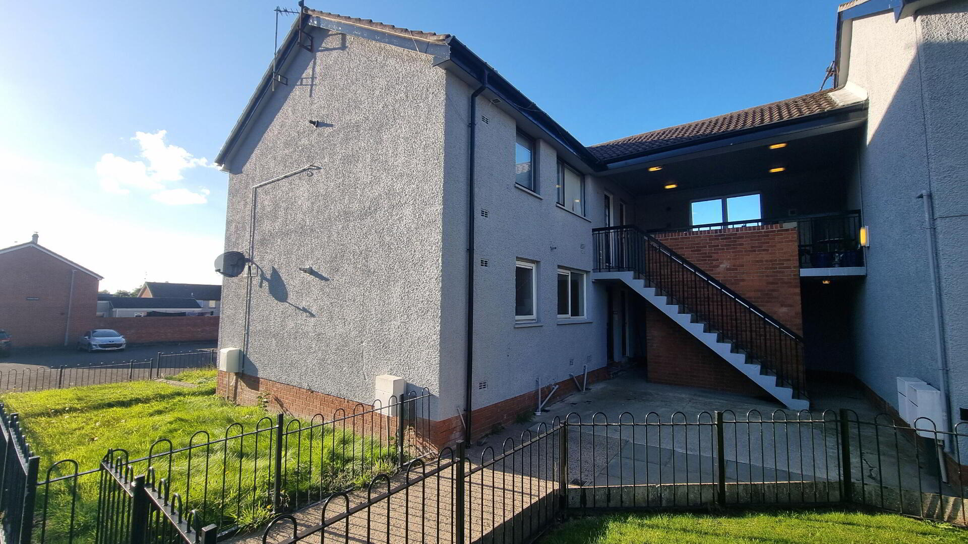 10b Iniscarn Park 2 of 12