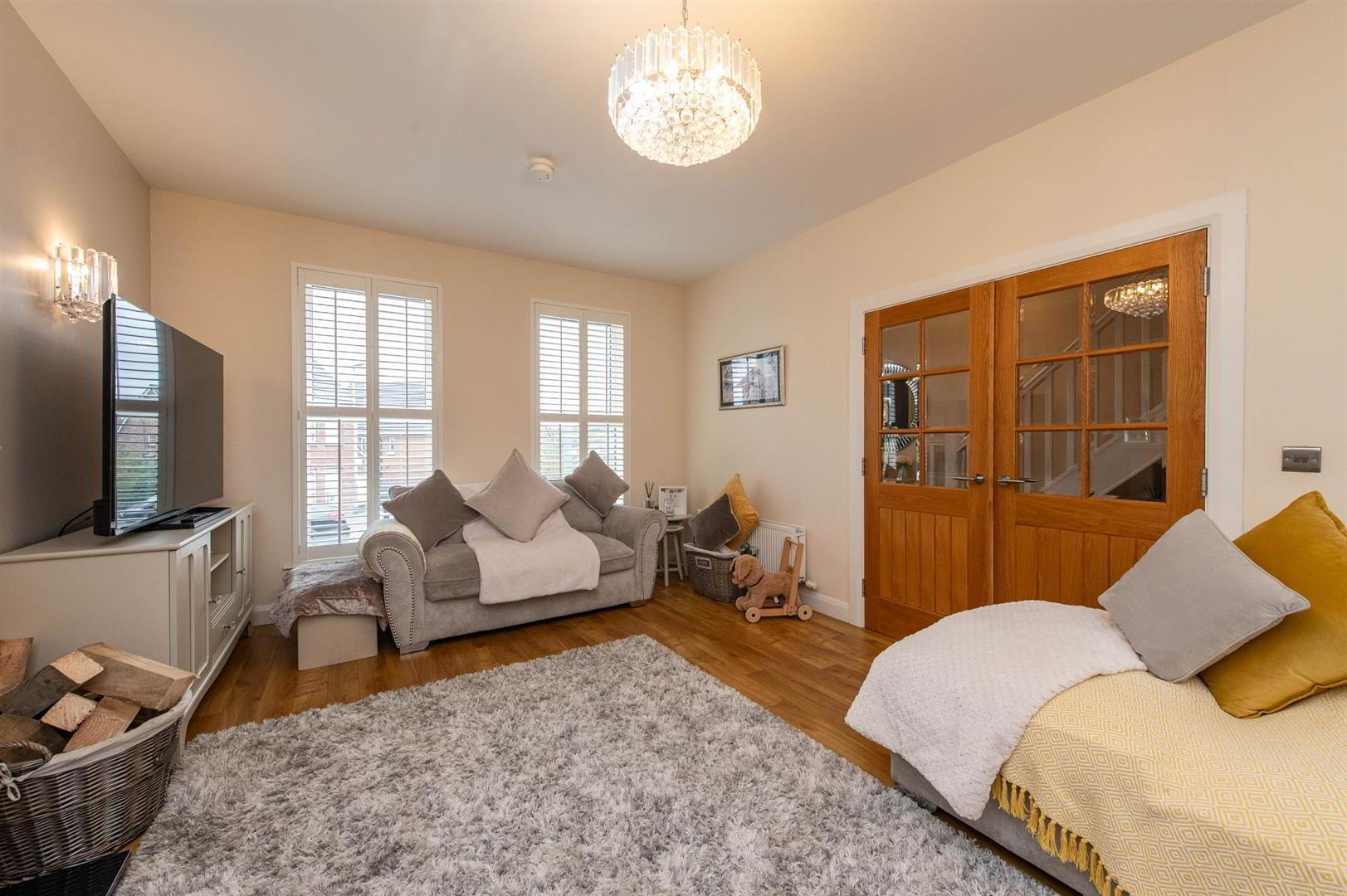 6 Demesne Crescent 4 of 38