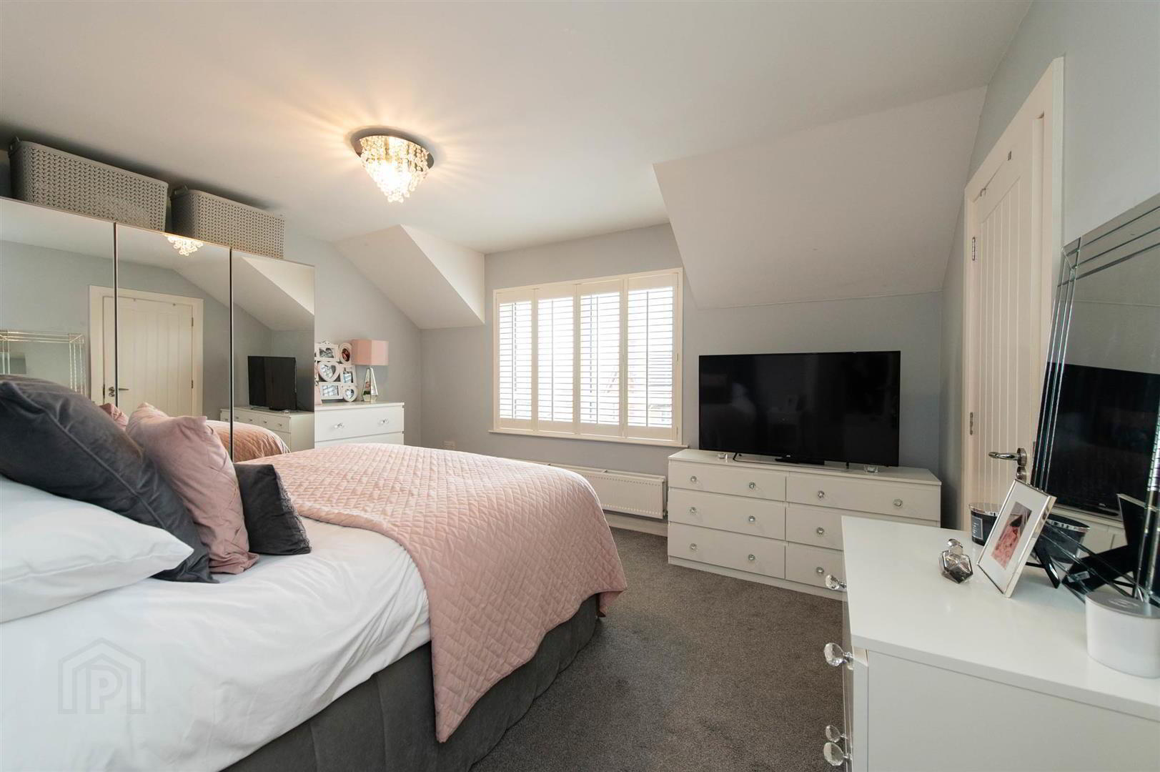 6 Demesne Crescent 17 of 38