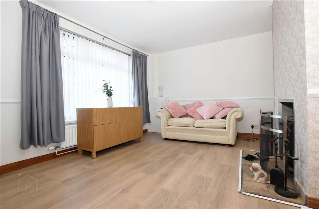7 Thornleigh Drive 4 of 18