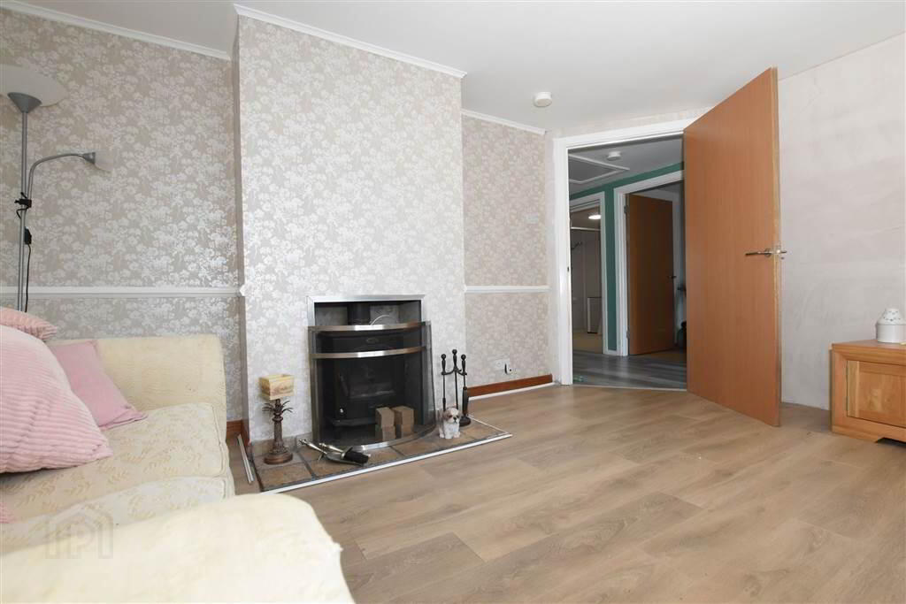 7 Thornleigh Drive 6 of 18