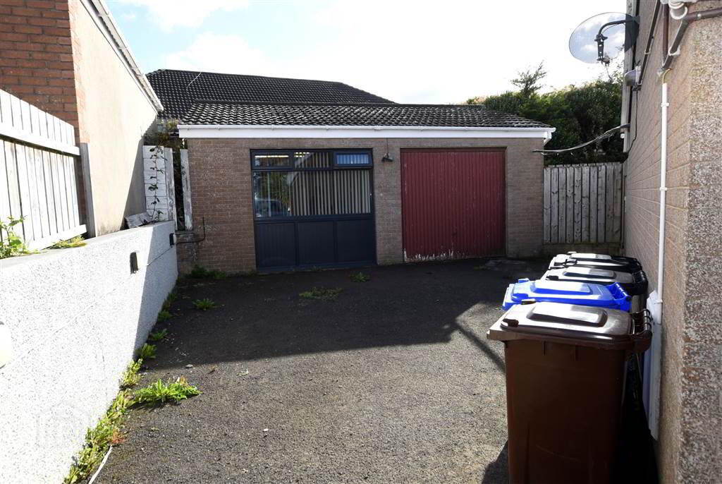 7 Thornleigh Drive 12 of 18