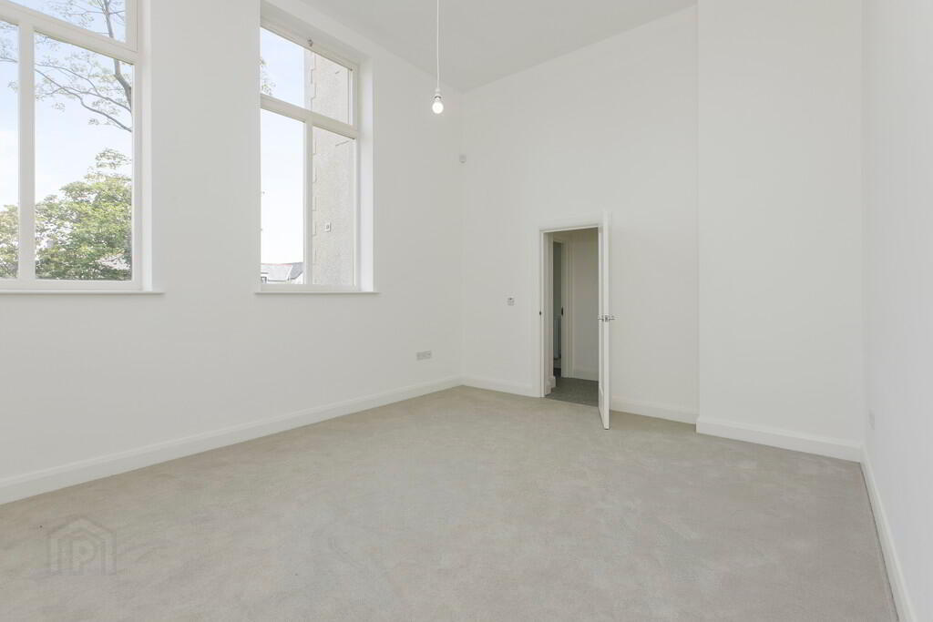 Apartment 3 35 College Green 8 of 14
