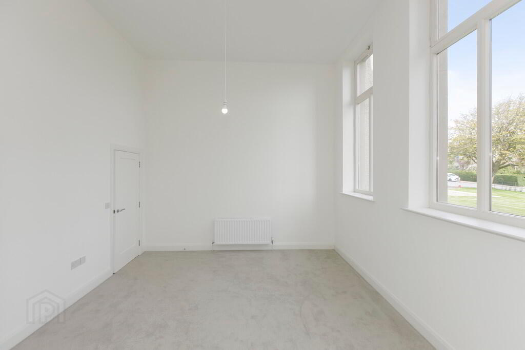 Apartment 3 35 College Green 9 of 14