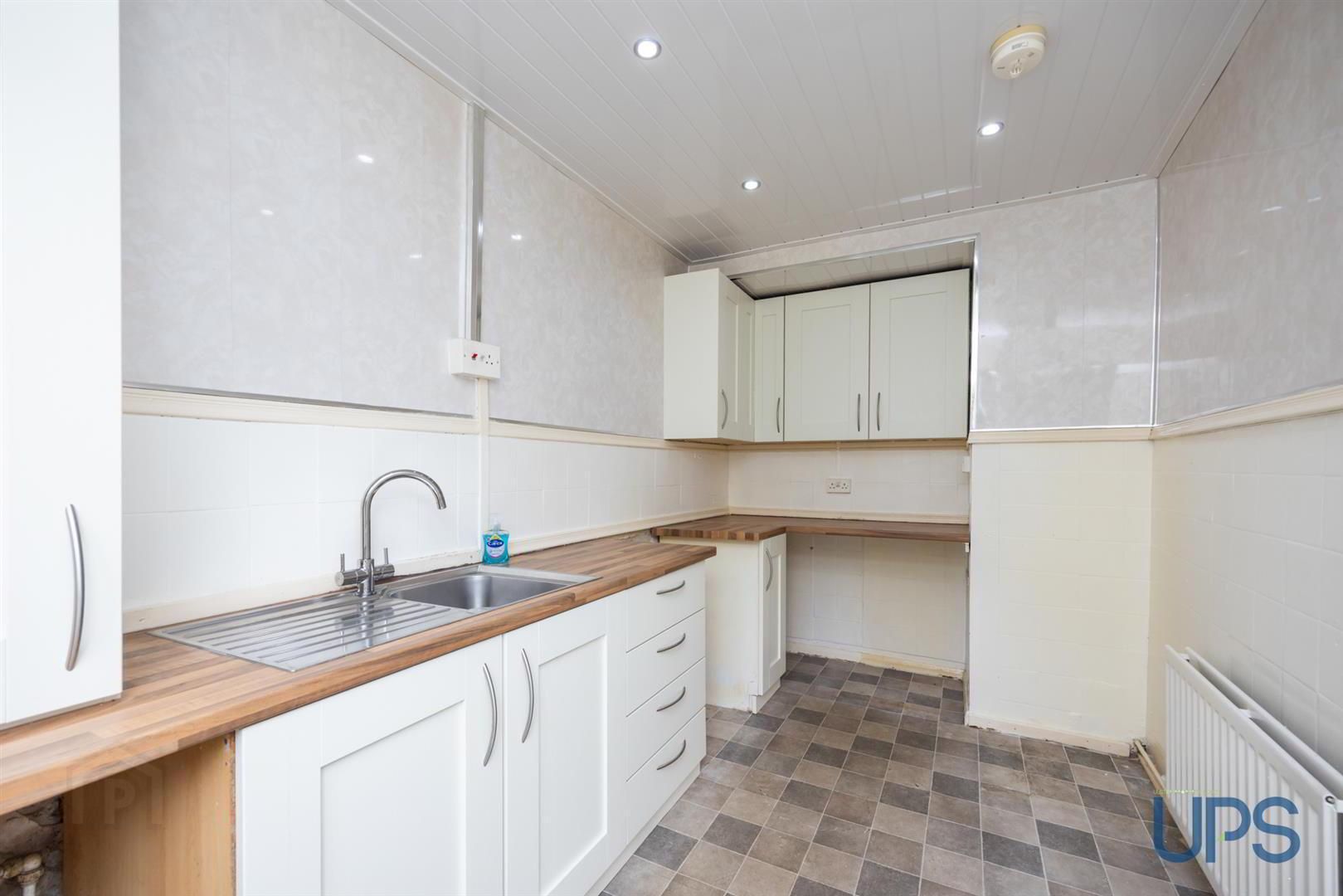 113 Ballymurphy Road 5 of 28