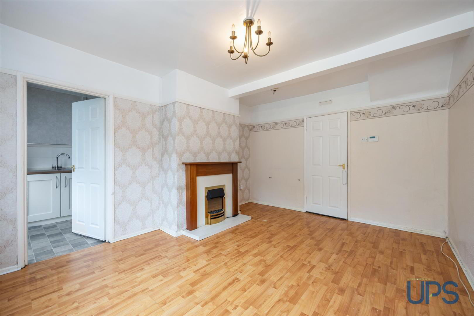 113 Ballymurphy Road 4 of 28