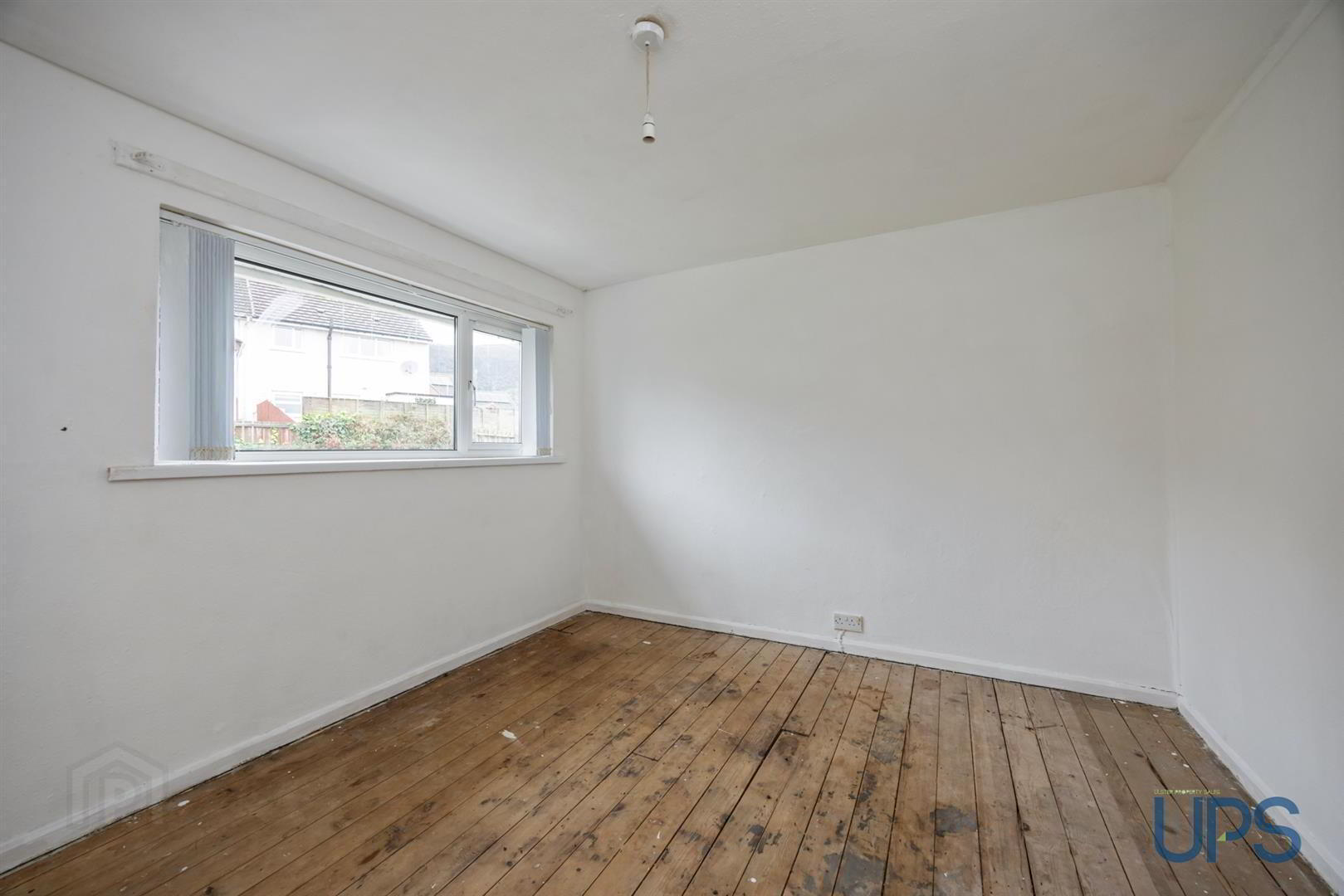 113 Ballymurphy Road 14 of 28