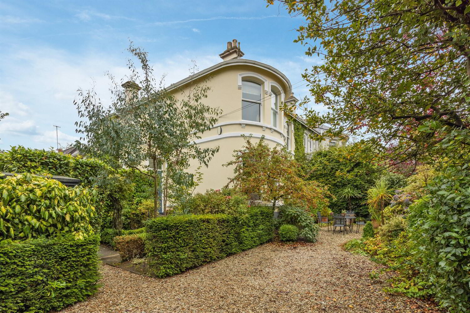 30 Marlborough Park South 1 of 20