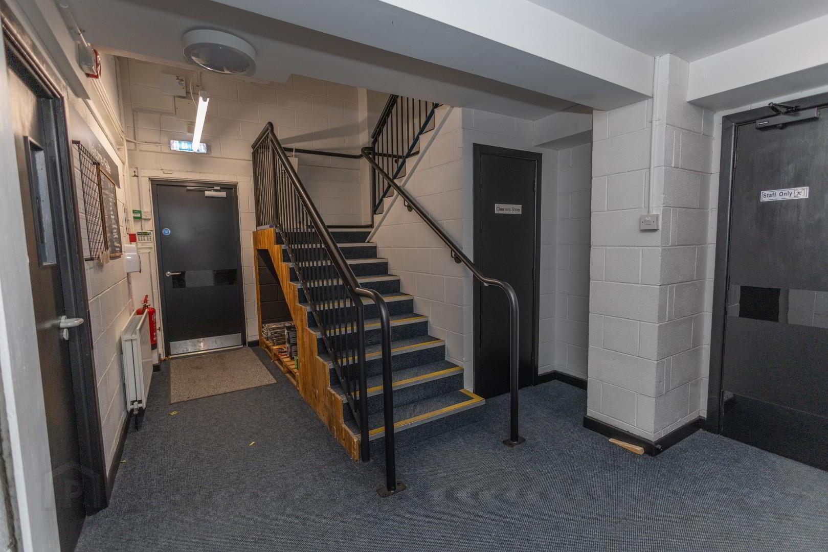 Unit 28, West View House 11 of 44