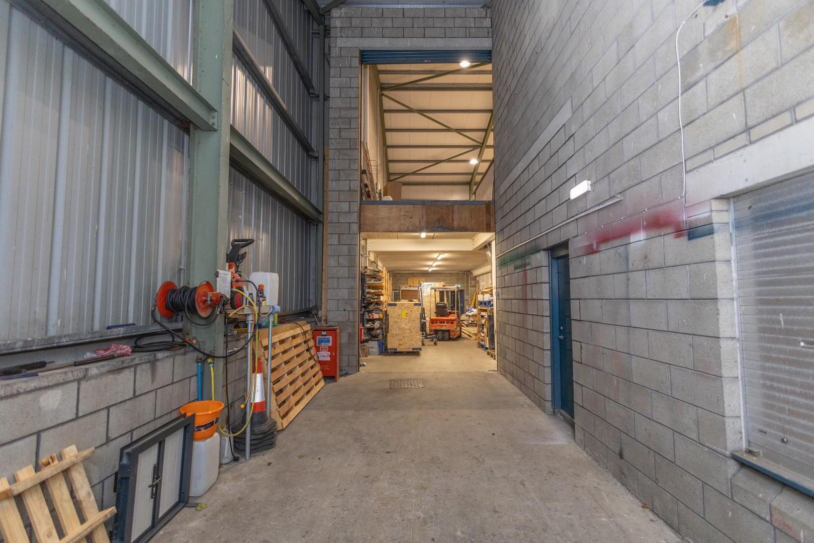 Unit 28, West View House 17 of 44