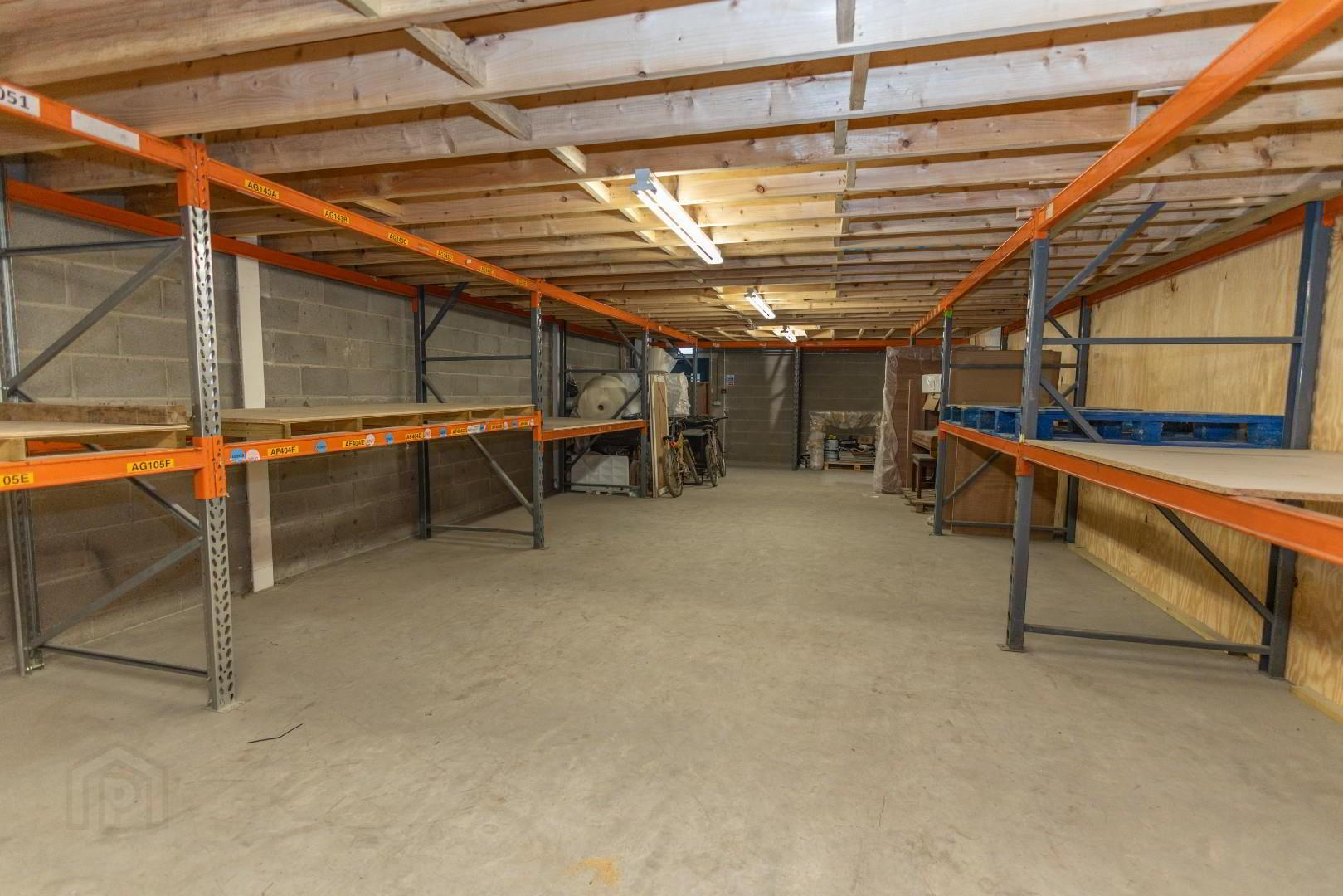 Unit 28, West View House 31 of 44