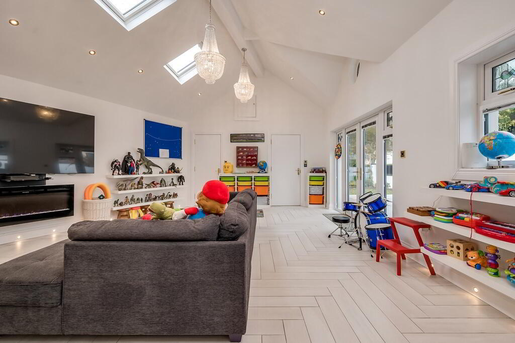 The Bristow, 68 Bristow Park 14 of 53