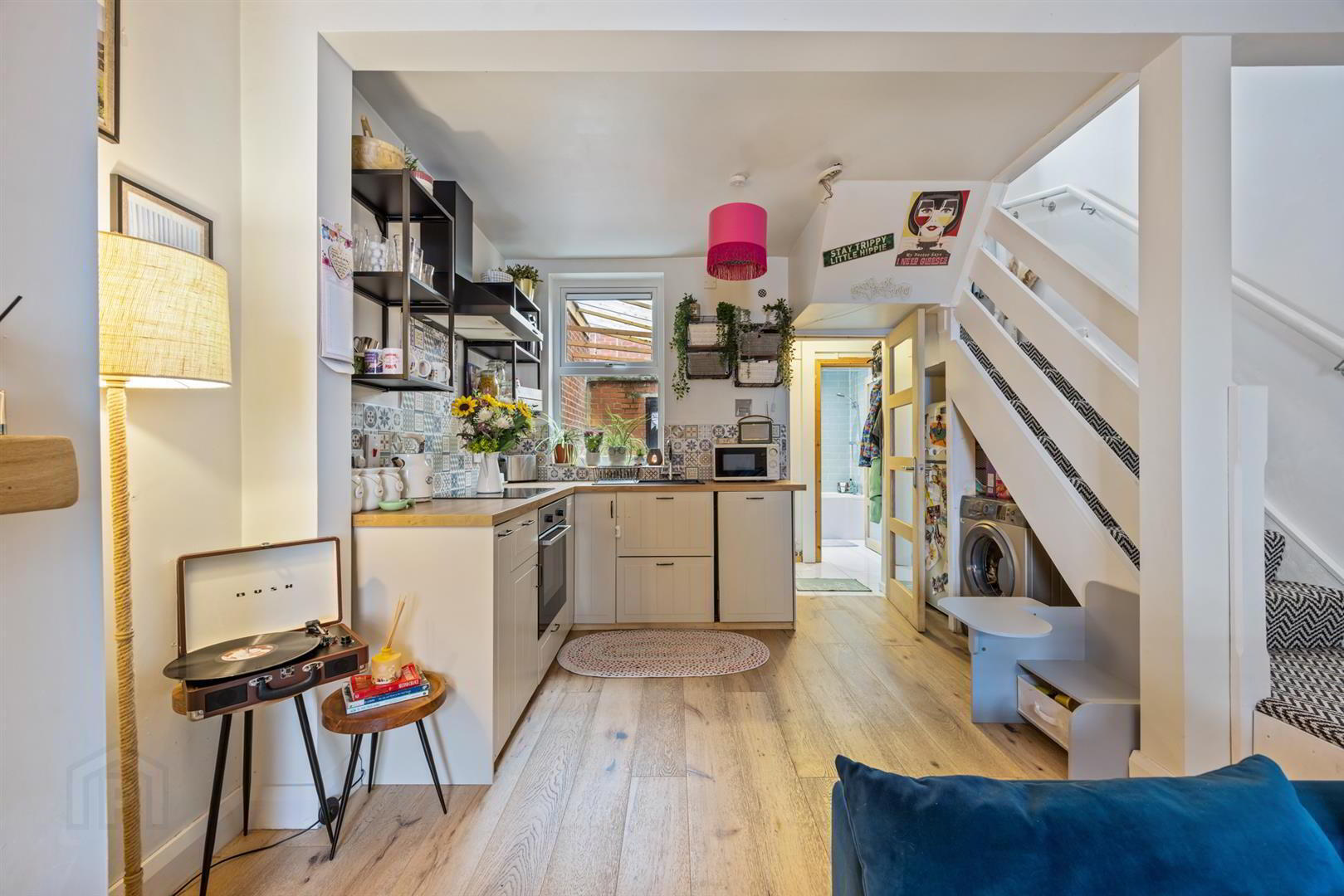 31 Parker Street 7 of 18