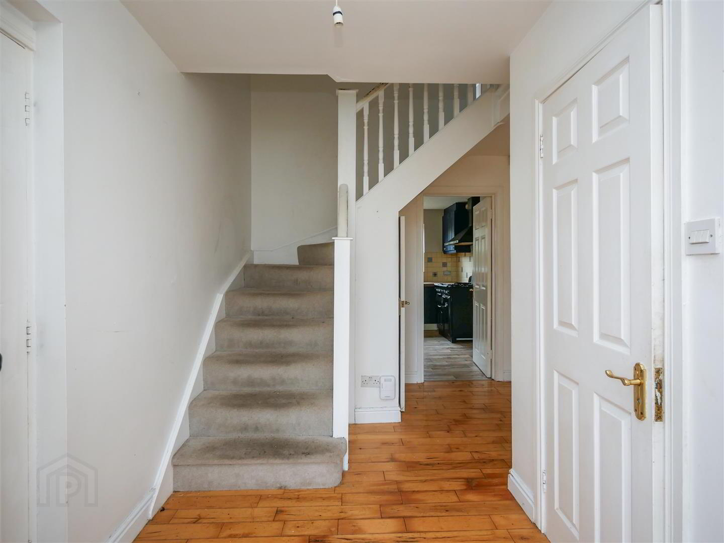 4 Baronscourt Lane 2 of 22