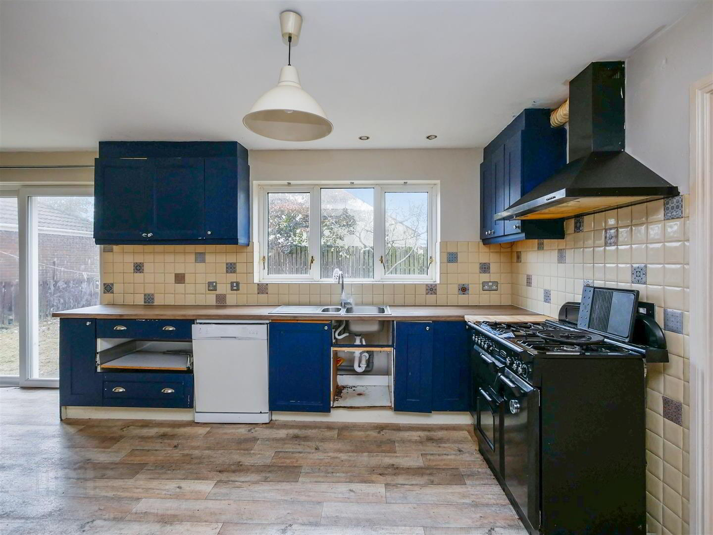 4 Baronscourt Lane 9 of 22