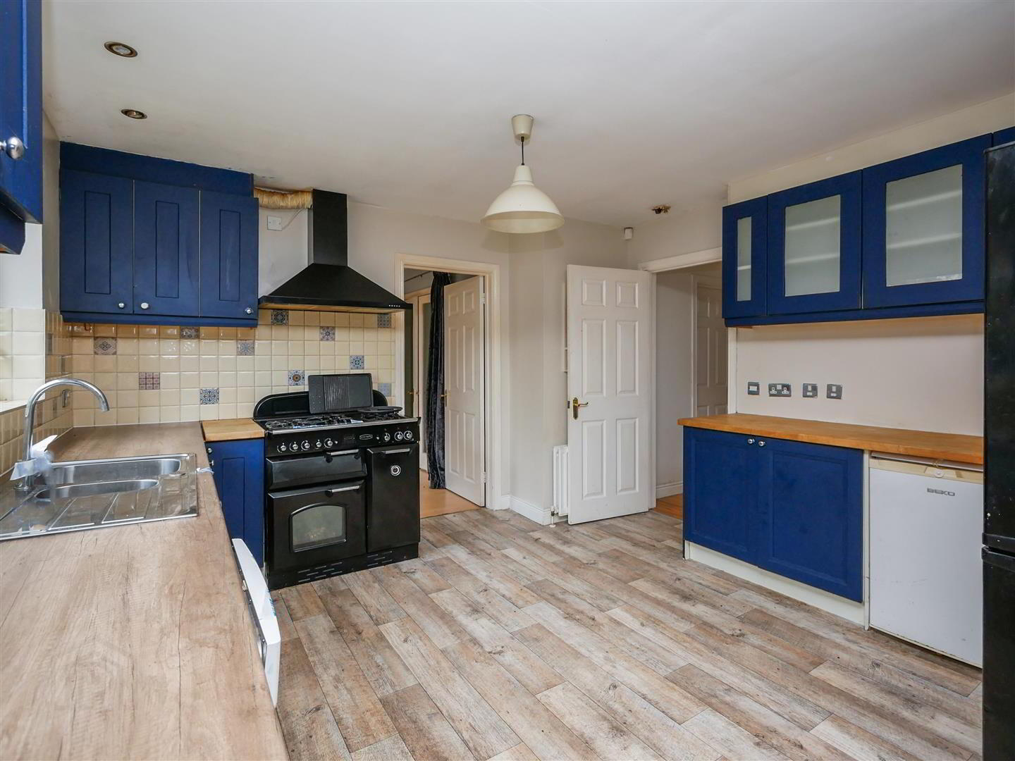 4 Baronscourt Lane 10 of 22
