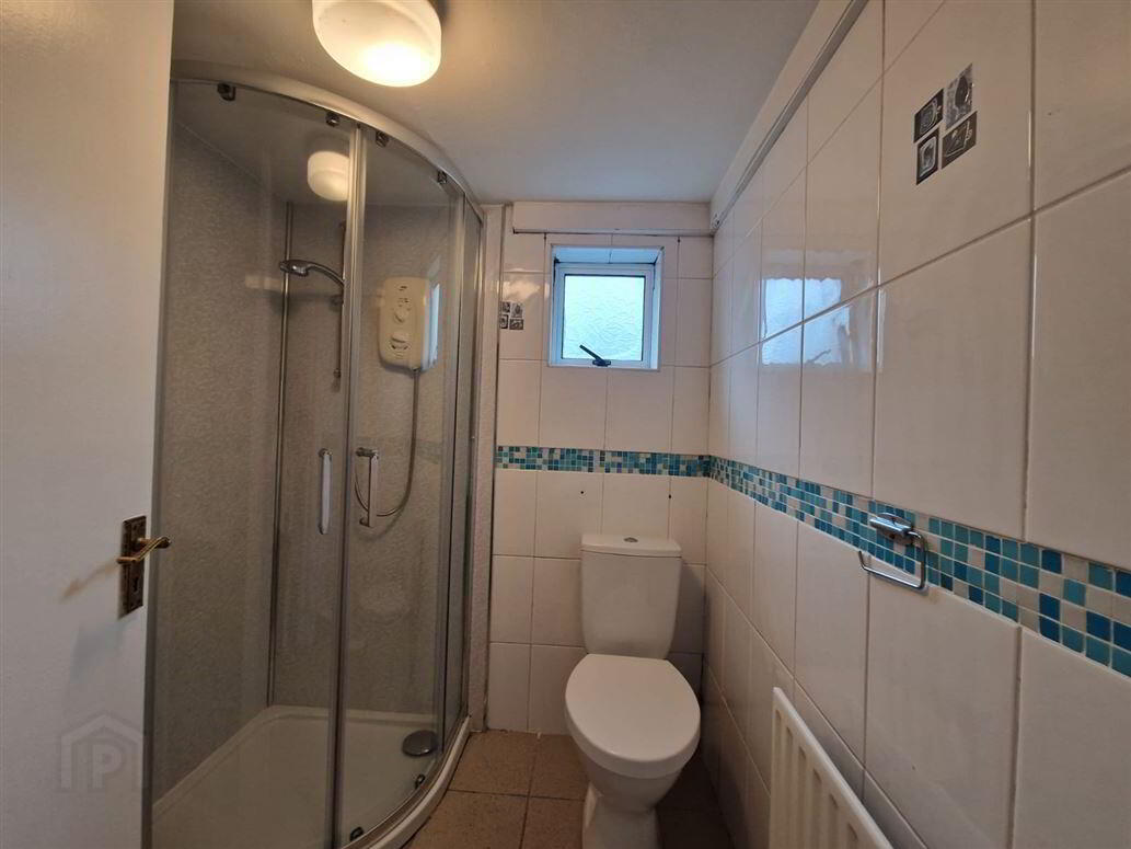 Flat 2 Fairways House, Dublin Road 5 of 6