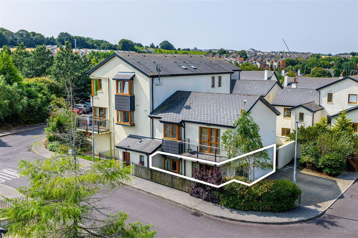 22 Fort Hill 1 of 58