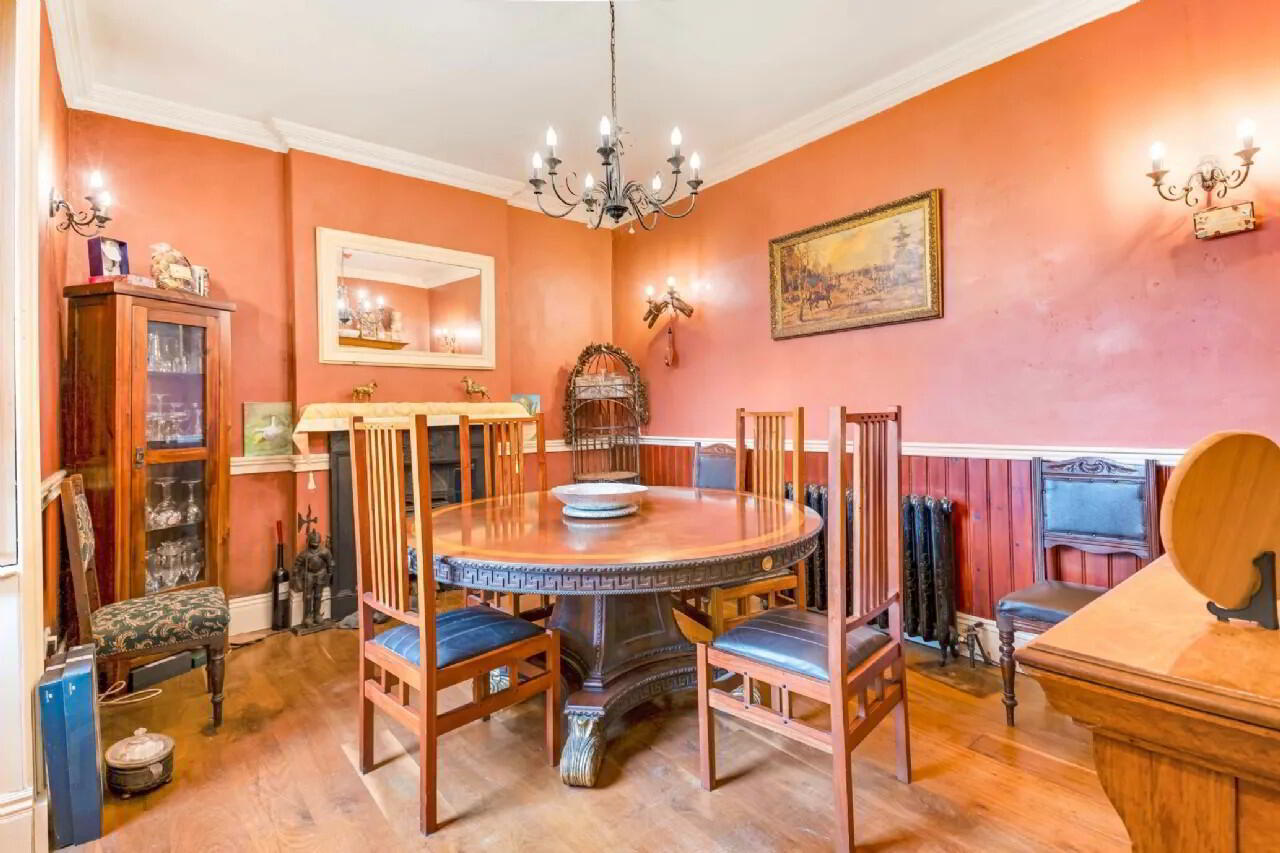 Derryvally House 6 of 47