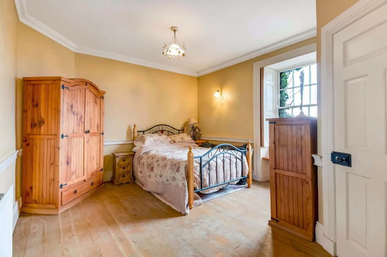 Derryvally House 14 of 47
