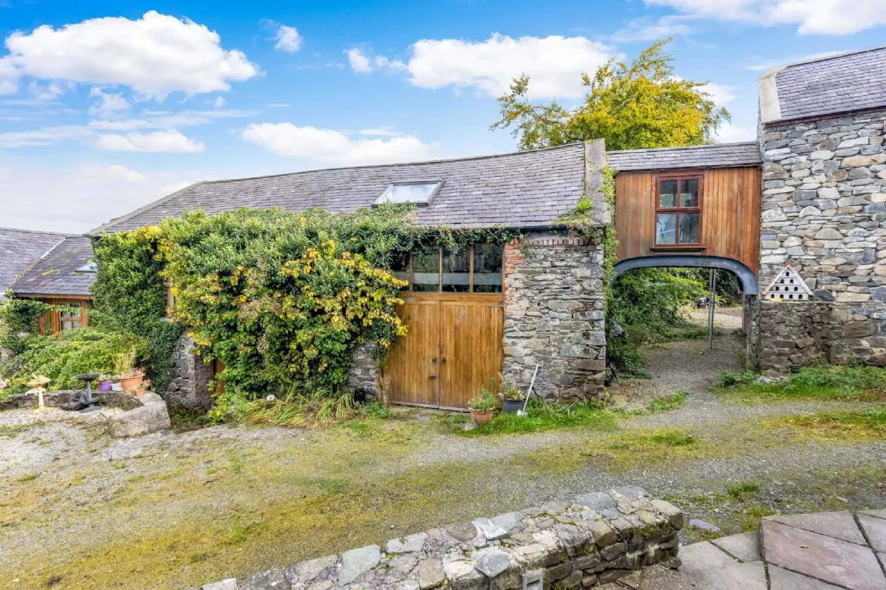 Derryvally House 22 of 47