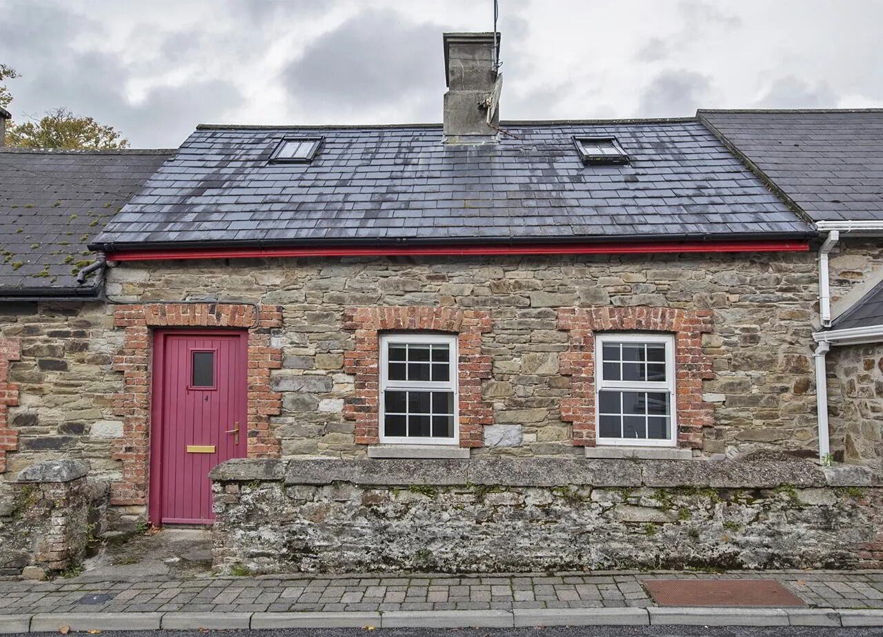 4 Church Lane 2 of 16