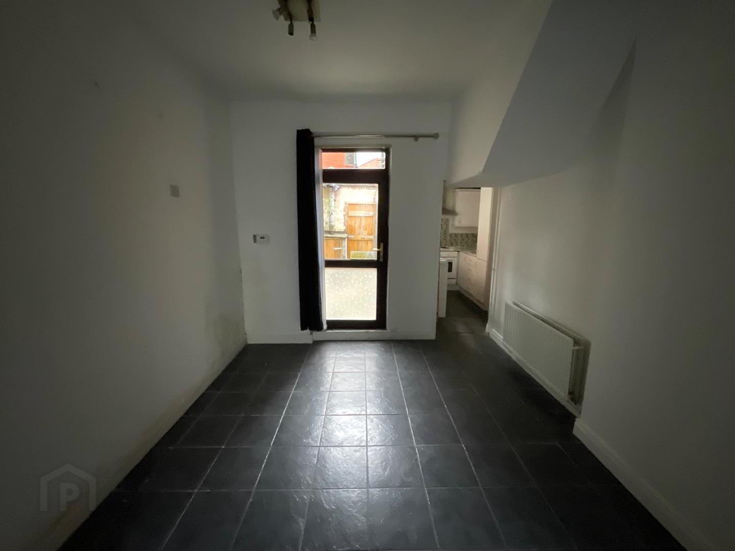 87 Ballygomartin Road 3 of 8
