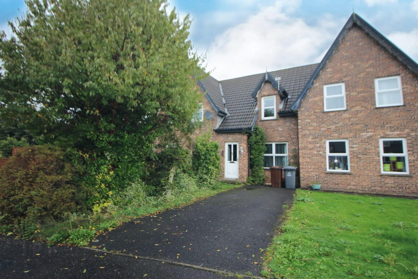 86 Minorca Drive 1 of 11