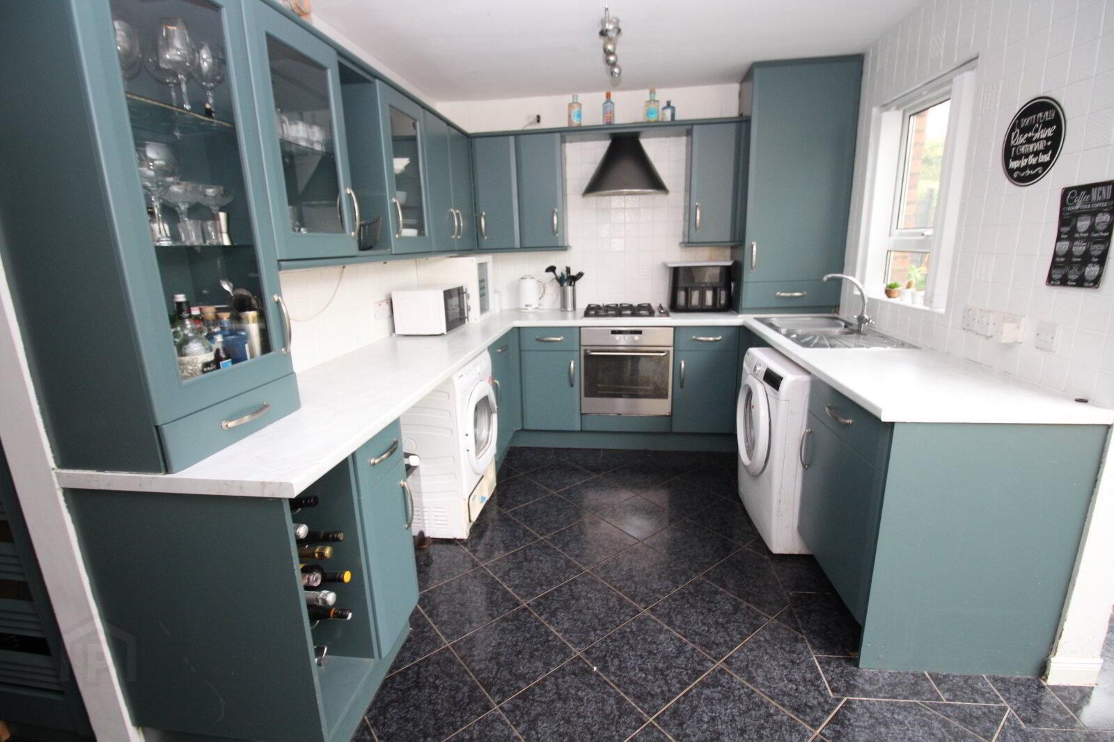 86 Minorca Drive 5 of 11