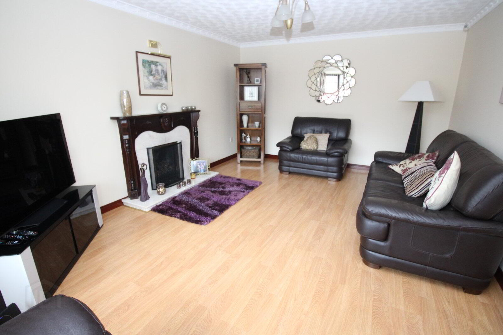 12 Craigs Road 5 of 18