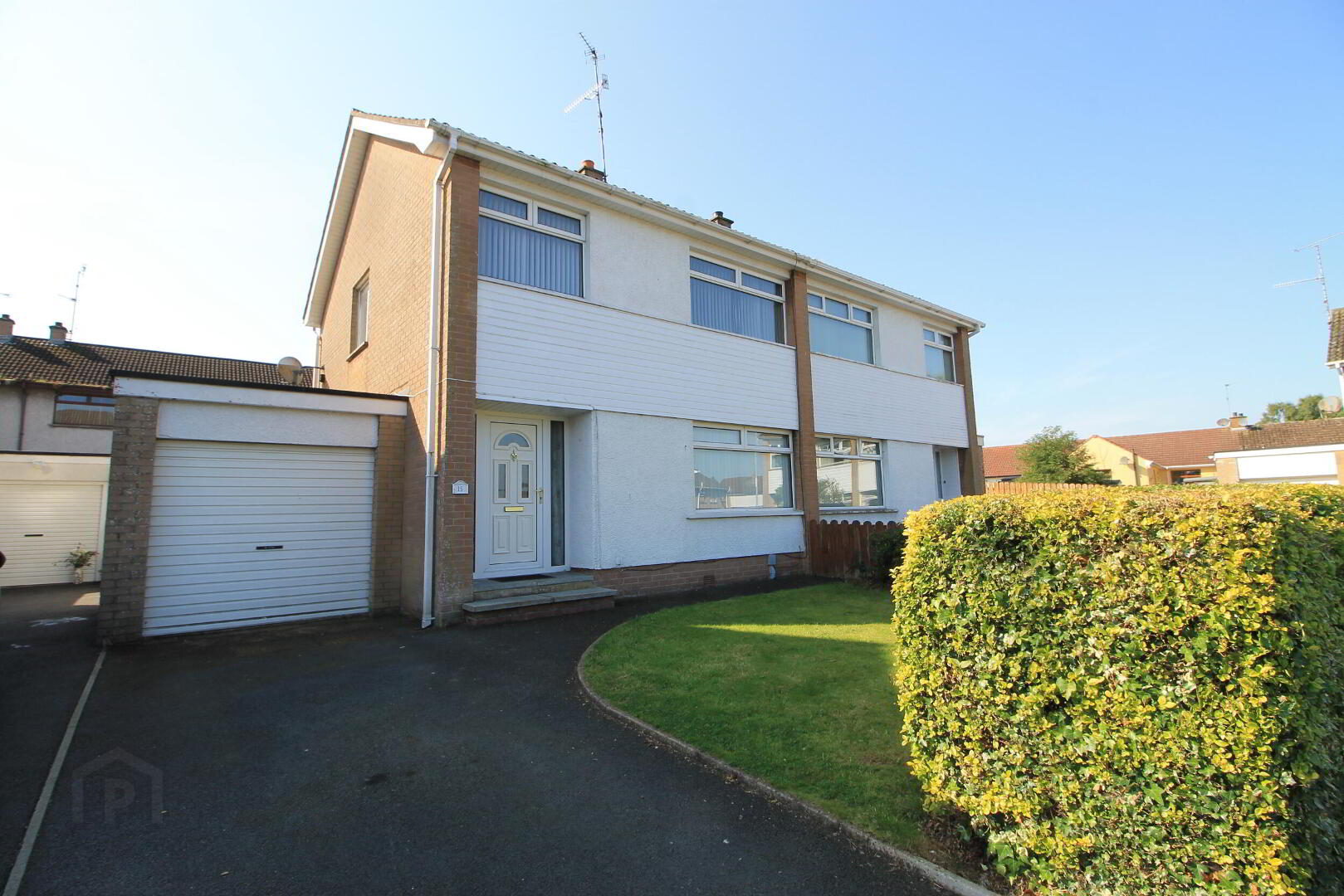 15 Knockview Drive 1 of 11