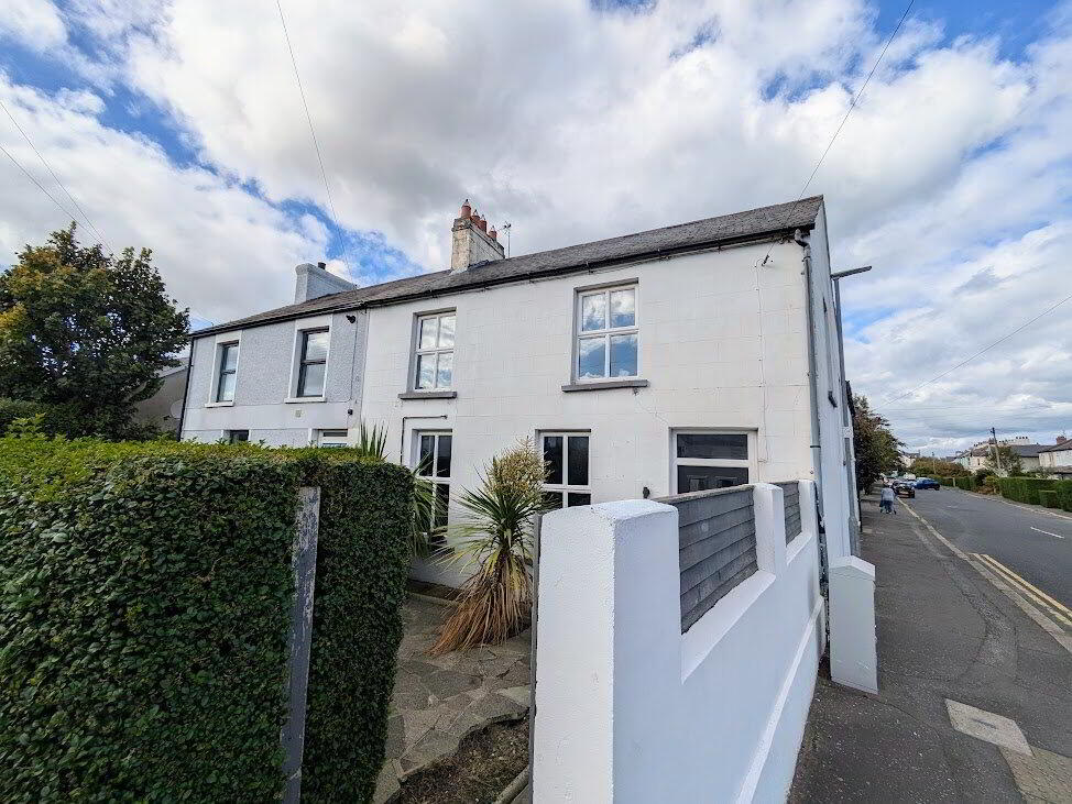 35 Groomsport Road 1 of 20