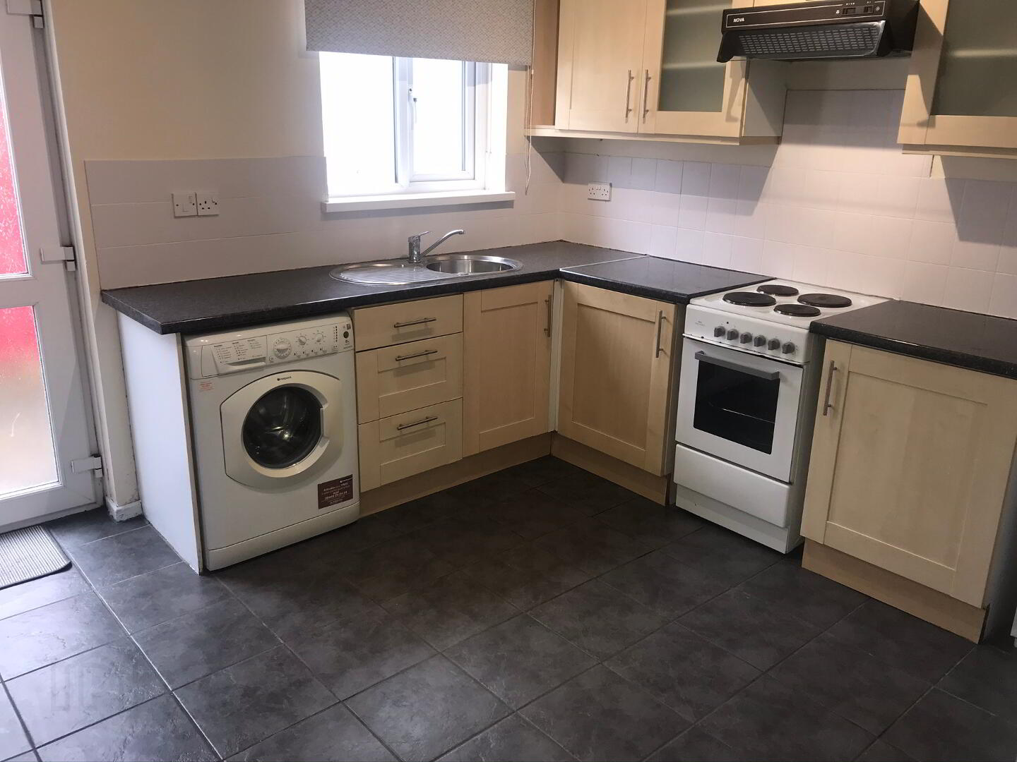 31 Unity Street 3 of 10