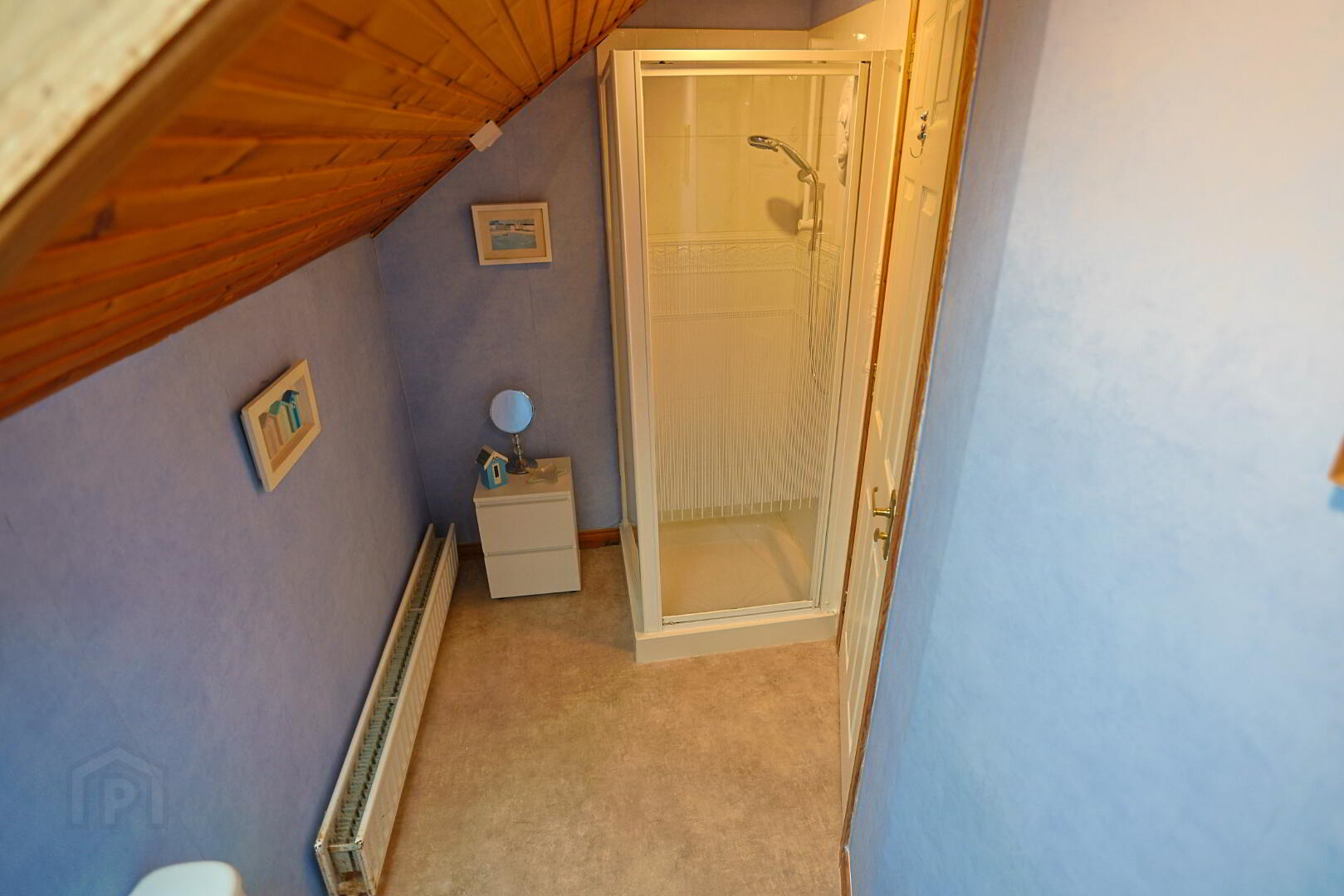 2 Hillside Crescent 46 of 60