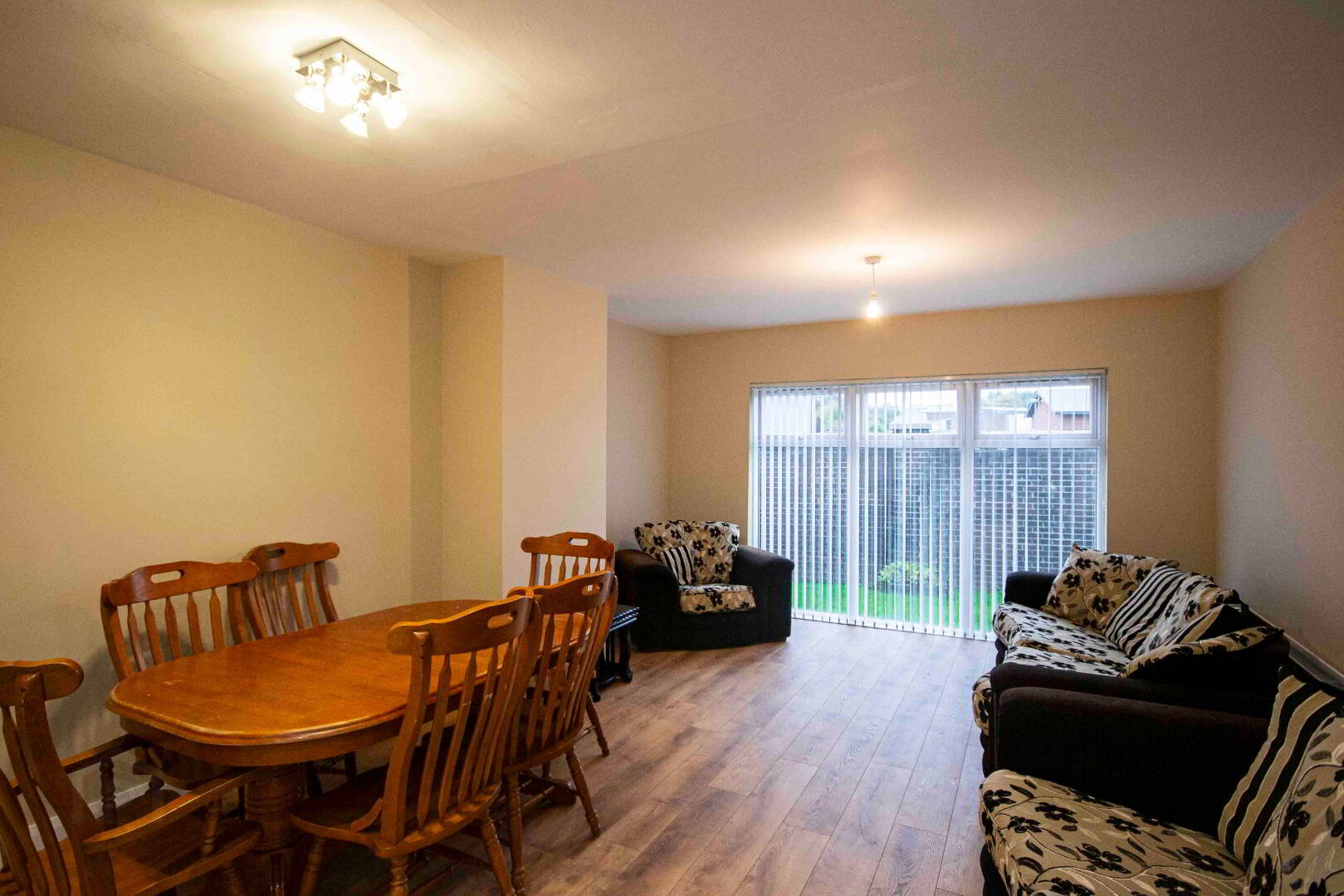 25 Omagh Road 4 of 13