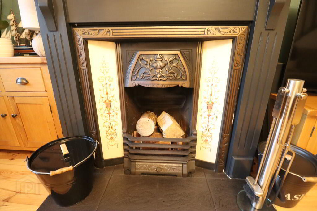 6 Somerton Close 6 of 18
