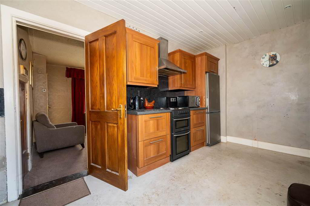 36 Kitchener Street 5 of 14